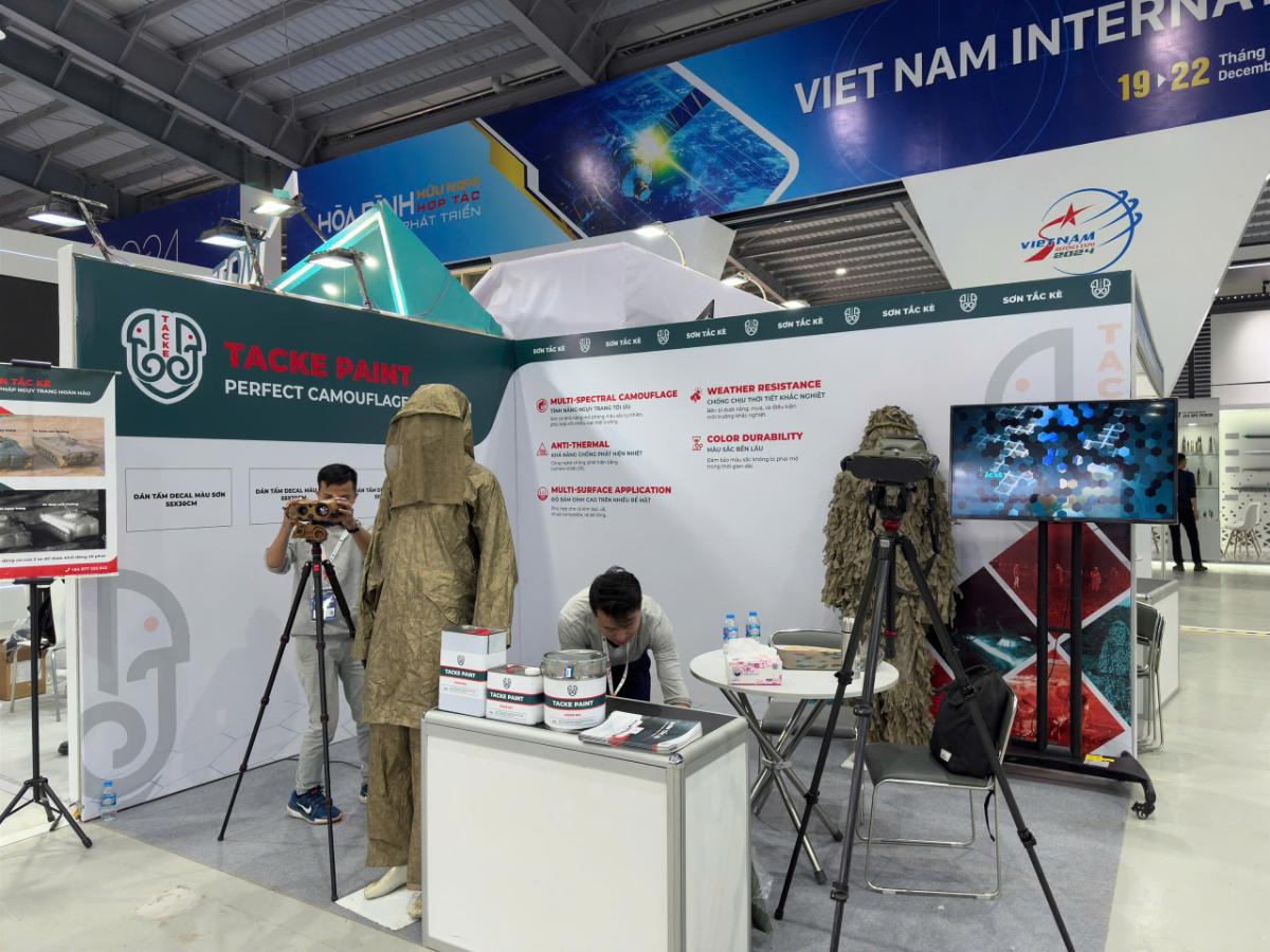 Sơn Tắc Kè hoàn tất công tác chuẩn bị, đón khách tham quan ghé gian hàng C59