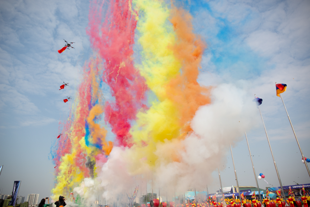 Mãn nhãn Lễ khai mạc Triển lãm Quốc phòng Quốc tế Việt Nam